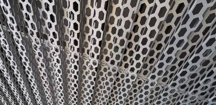 消声冲孔板